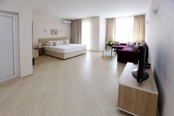 Hotel_ Resort_Sunrise_River_Beach_Aheloy_Bulgaria Air_Tour_Travel 